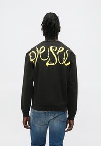 Толстовка Толстовка