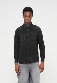 Рубашка Рубашка