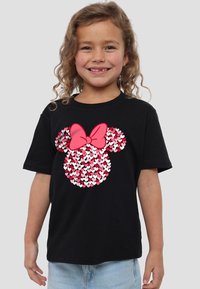 Футболка Футболка