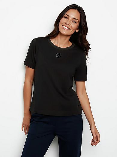 Кофта с круглым вырезом