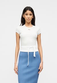 Футболка Футболка