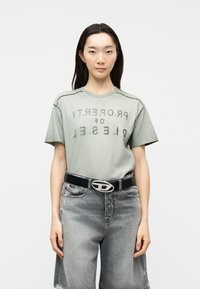 Футболка Футболка