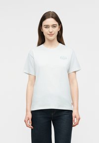 Футболка Футболка