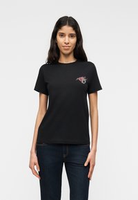 Футболка Футболка