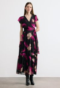 Платье макси