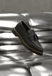 Полуботинки