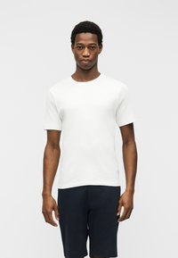 Футболка Футболка