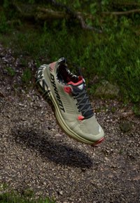 Беговые кроссовки Беговые кроссовки