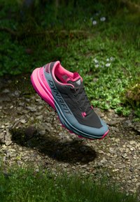 Беговые кроссовки Беговые кроссовки