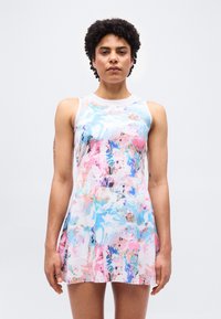 Спортивное платье