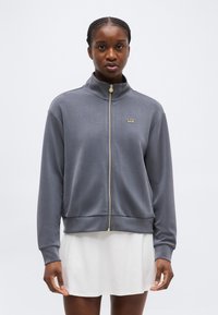 Спортивная толстовка Спортивная толстовка