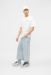 Футболка Футболка