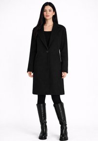 Шерстяное пальто Шерстяное пальто