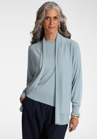 Длинный кардиган