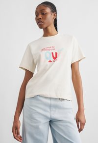 Футболка Футболка