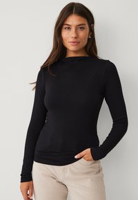 Майка Майка