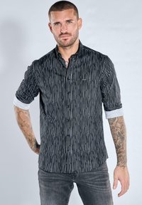 Рубашка Рубашка