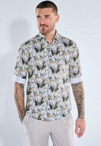 Рубашка Рубашка