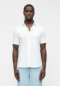 Рубашка с коротким рукавом Рубашка с коротким рукавом