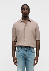 Рубашка Рубашка