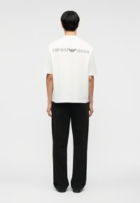 Футболка Футболка