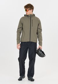 Куртка-дождевик