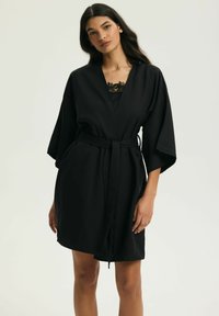 Халат Халат