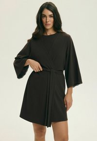 Халат Халат