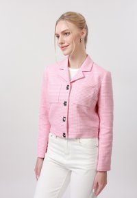 Короткий блейзер Короткий блейзер