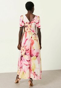 Платье макси