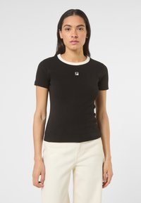 Футболка Футболка