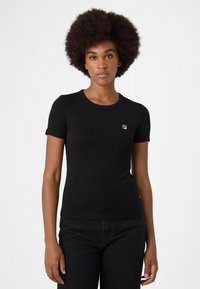 Футболка Футболка