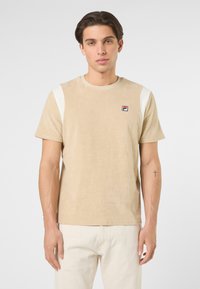 Футболка Футболка