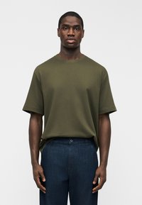 Футболка Футболка