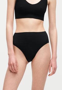 Низ от бикини