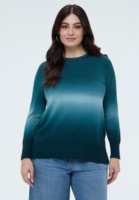 Длинный пуловер