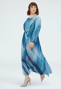 Платье макси