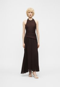 Платье макси