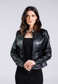 Байкерская куртка