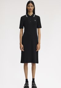 Платье Платье