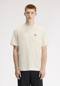 Футболка Футболка