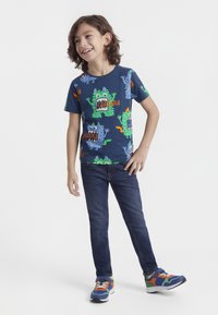 Футболка Футболка