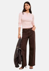 Лонгслив Лонгслив