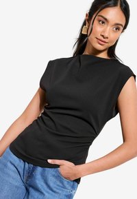 Майка Майка