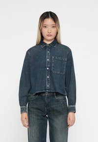 Джинсовая блузка