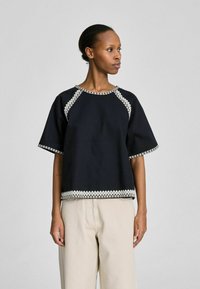 Майка Майка