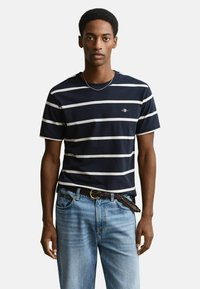 Футболка Футболка