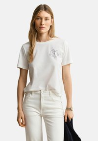 Футболка Футболка