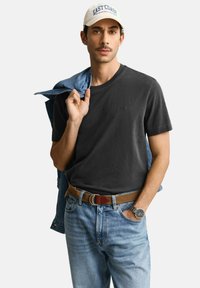 Футболка Футболка