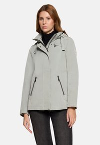 Длинная куртка Длинная куртка